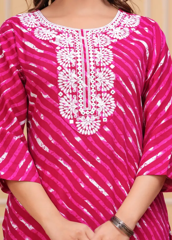 Rani_Leheriya_Printed_Embroidered_Mirror_Work_Straight_Kurta_With_Palazzo_For_Women