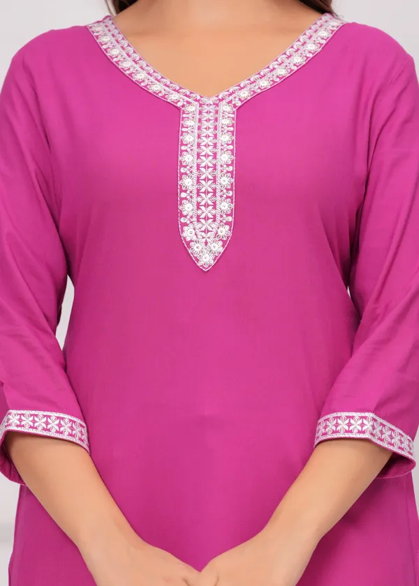 Pink_Embroidered_Tunics_For_Women