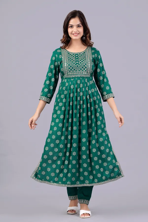 Green_Floral_Embroidered_Regular_Sequinned_Kurta_With_Palazzos_&_Dupatta_For_Women