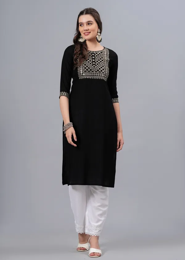 Black_Thread_Work_Kurta_For_Women