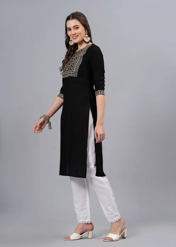 Black_Thread_Work_Kurta_For_Women