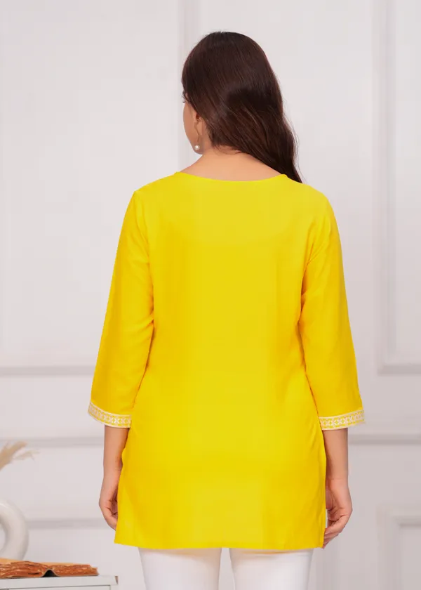 Yellow_Embroidered_Round_Neck_Crop_Top_For_Women