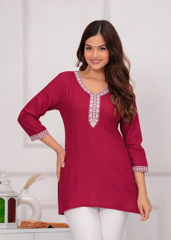Maroon_Embroidered_Crop_Top_For_Women