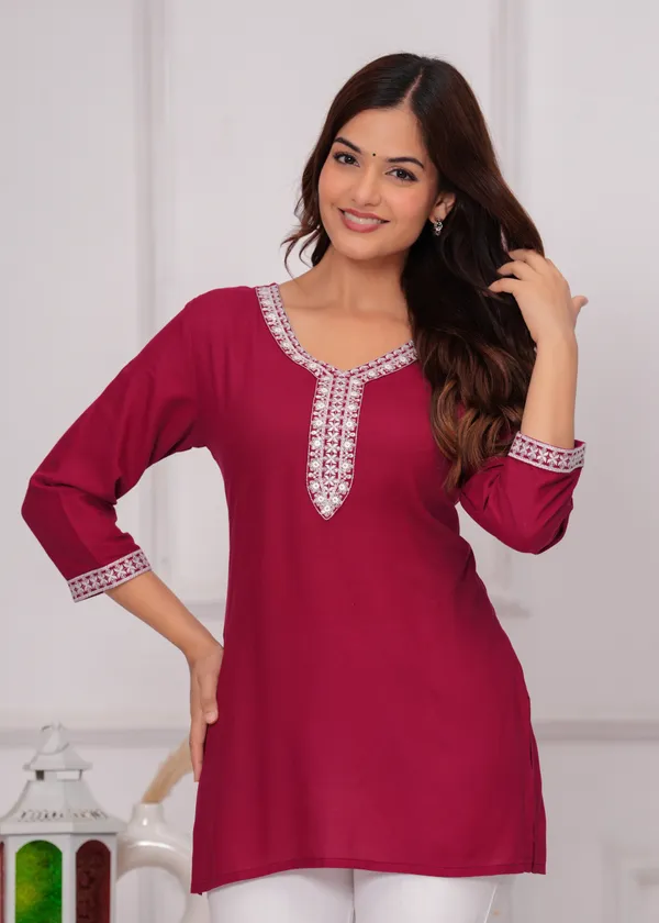 Maroon_Embroidered_Crop_Top_For_Women