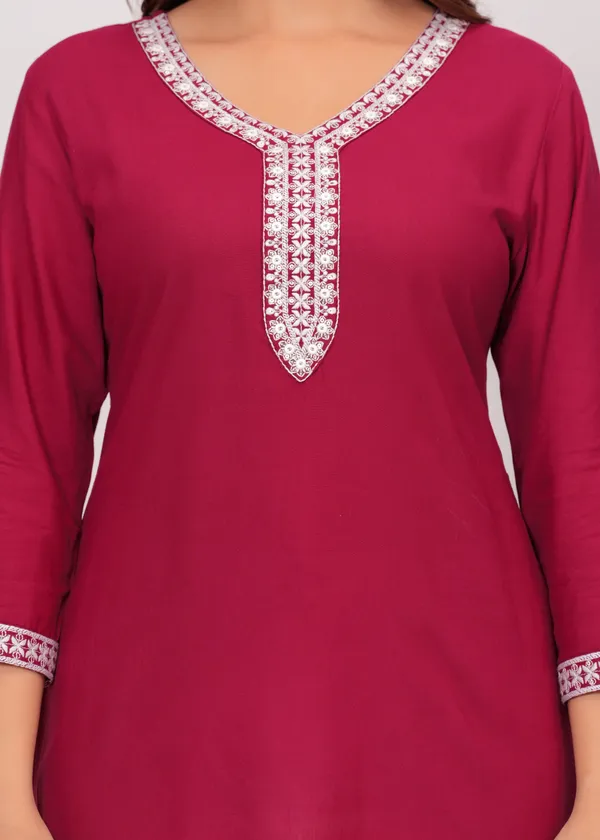 Maroon_Embroidered_Crop_Top_For_Women