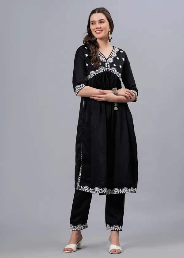 Black_Embroidered_Regular_Thread_Work_Straight_Kurta_With_Trousers_&_Dupatta_For_Women