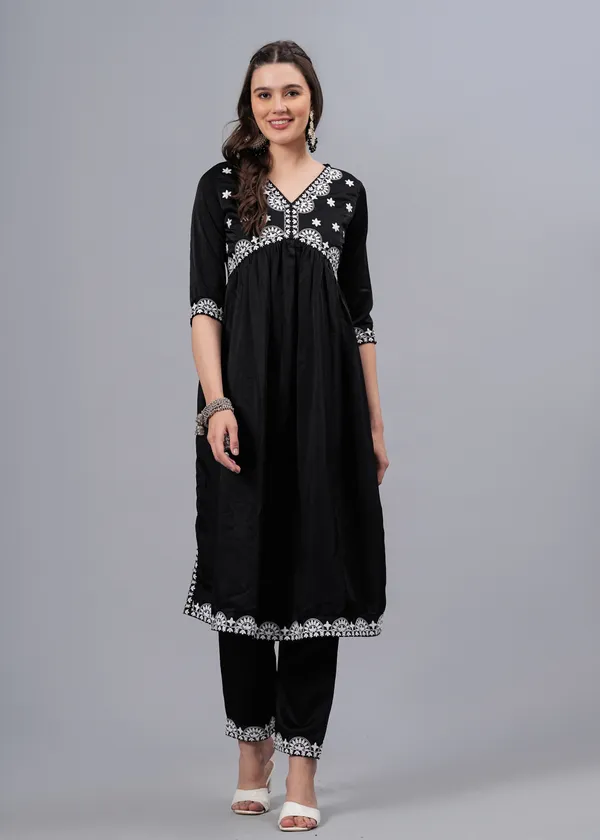 Black_Embroidered_Regular_Thread_Work_Straight_Kurta_With_Trousers_&_Dupatta_For_Women