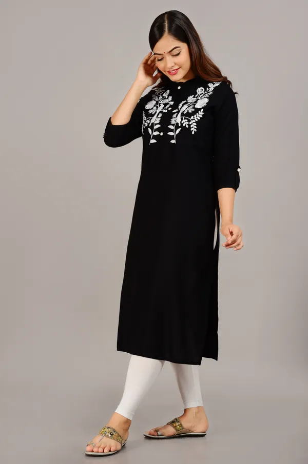 Black_Embroidered_Straight_Kurta_For_Women
