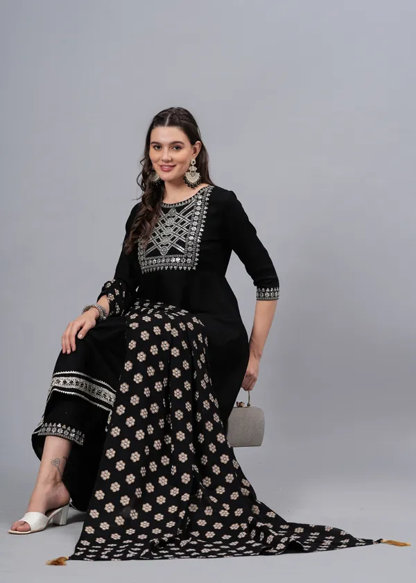 Black_Floral_Embroidered_Regular_Sequinned_Anarkali_Kurta_With_Palazzos_&_Dupatta_For_Women