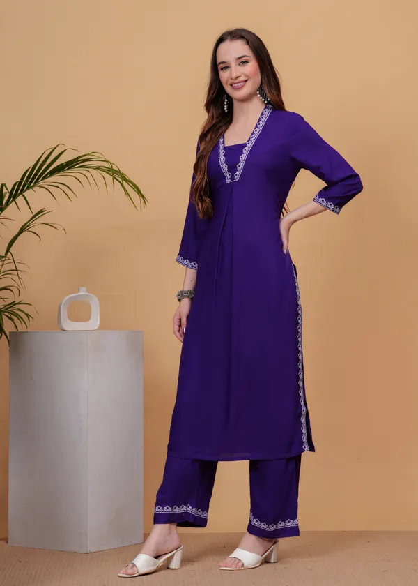 Purple_Embroidered_Regular_Thread_Work_Straight_Kurta_With_Palazzos_For_Women