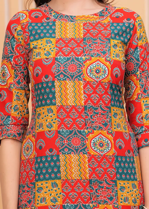 Orange_Ethnic_Motifs_Printed_Round_Neck_Straight_Cotton_Kurta_For_Women