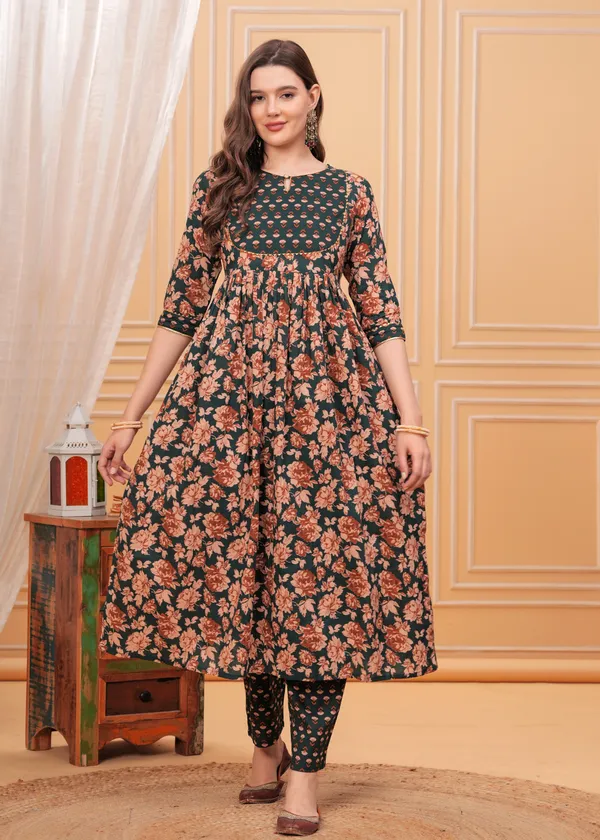 Green_Keyhole_Neck_Floral_Printed_Gotta_Patti_Pure_Cotton_Kurta_With_Trouser_&_Dupatta_For_Women