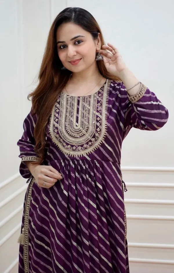 Purple_Floral_Printed_Embroidered_Regular_Sequinned_Kurta_For_Women
