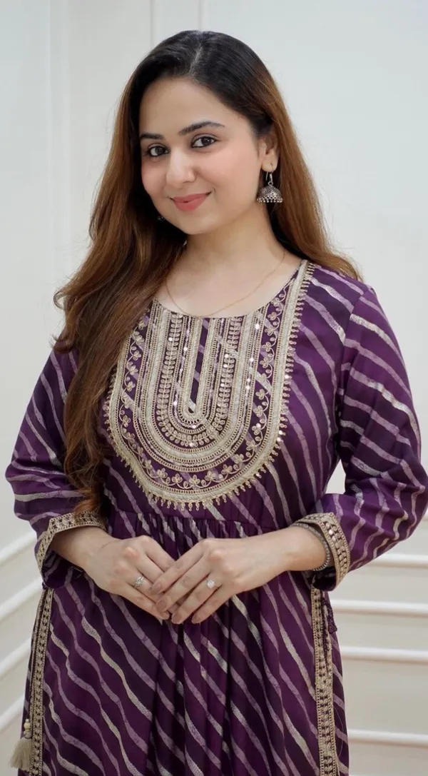 Purple_Floral_Printed_Embroidered_Regular_Sequinned_Kurta_For_Women
