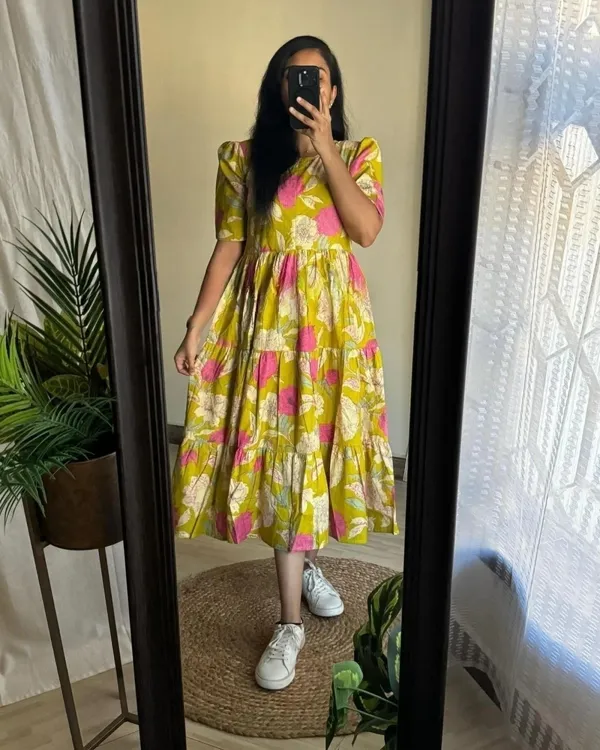 Yellow_Floral_Printed_Regular_Kurta_For_Women