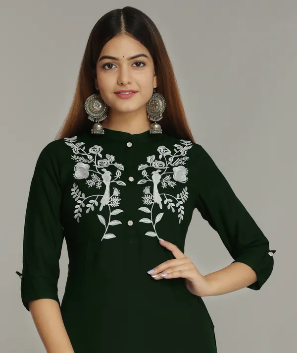 Dark_Green_Embroidered_Straight_Kurta_For_Women