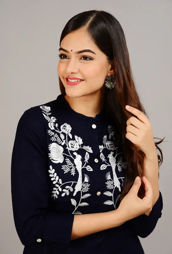 Navy_Blue_Embroidered_Straight_Kurta_For_Women
