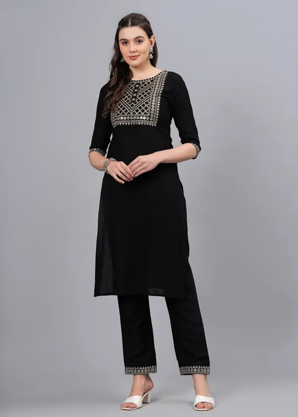 Black_Floral_Embroidered_Regular_Sequinned_Kurta_With_Palazzos_&_With_Dupatta_For_Women
