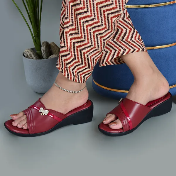 Maroon_Synthetic_Sandal_For_Women_|_Premium_Product_for_everyday_use