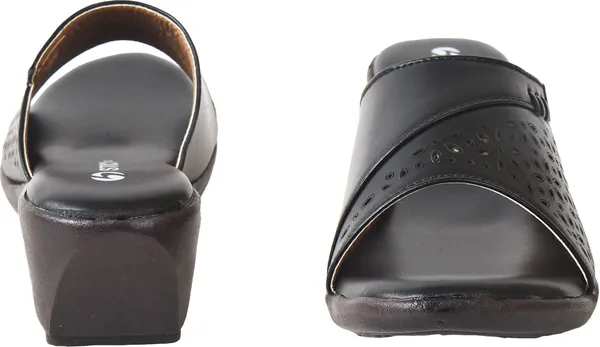 Black_Synthetic_Sandal_For_Women_|_Premium_Product_for_everyday_use