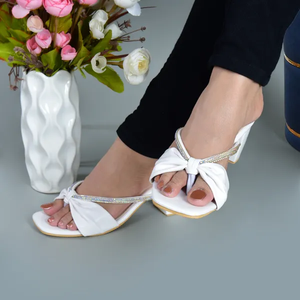 White_Synthetic_Sandal_For_Women_|_Premium_Product_for_everyday_use