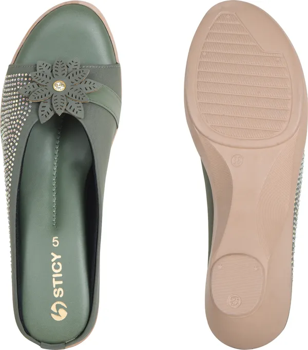 Green_Synthetic_Sandal_For_Women_|_Premium_Product_for_everyday_use