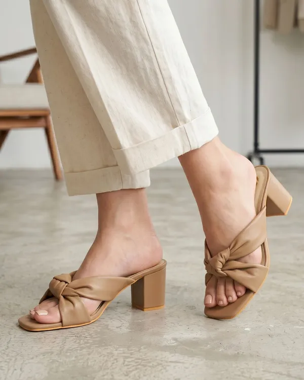 Tan_Synthetic_Sandal_For_Women_|_Premium_Product_for_everyday_use
