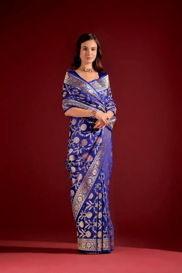 Blue_Banarasi_Silk_Saree_With_Blouse_Piece_For_Women