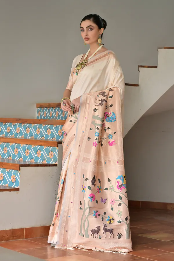 Meenakari_Weaves_with_Pure_Zari_woven_Big_Border_Paithani_Silk_Saree_with_Blouse