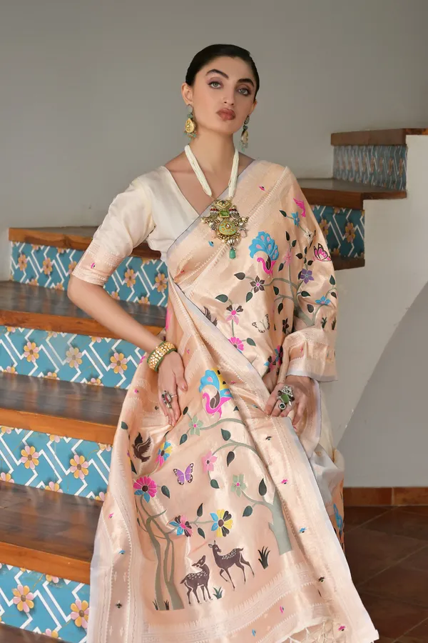 Meenakari_Weaves_with_Pure_Zari_woven_Big_Border_Paithani_Silk_Saree_with_Blouse
