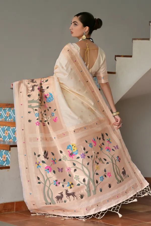 Meenakari_Weaves_with_Pure_Zari_woven_Big_Border_Paithani_Silk_Saree_with_Blouse