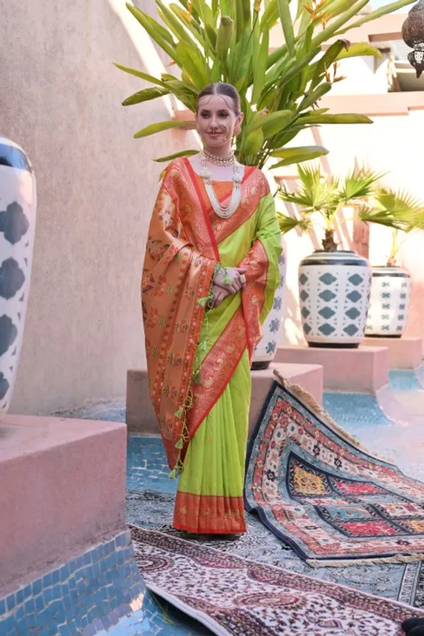Pista_Paithani_Silk_Saree_With_Blouse_Piece_For_Women