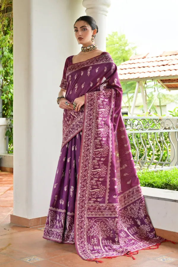 Thread_Woven_Attractive_Kalamkari_Pallu_and_Big_Border_Handloom_Raw_Silk_Saree