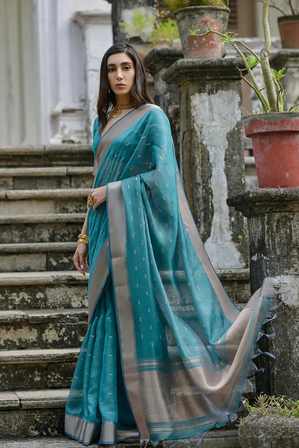 Rama_Zari_Woven_Butti_With_Border_Soft_Silk_Saree