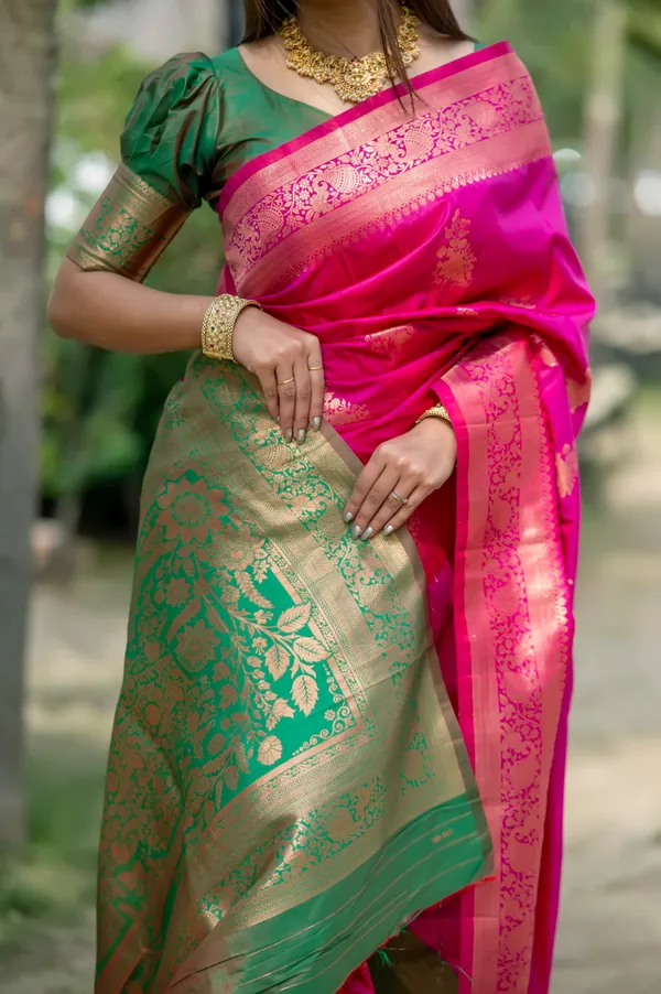Pink_Banarasi_Silk_Saree_With_Blouse_Piece_For_Women
