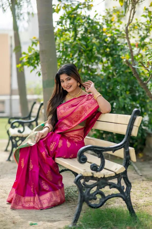 Pink_Banarasi_Silk_Saree_With_Blouse_Piece_For_Women