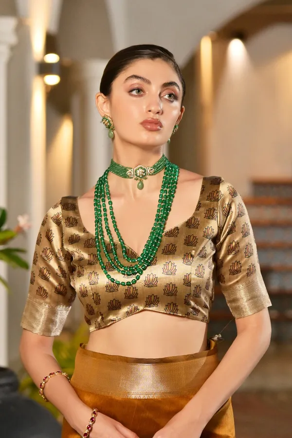 Soft_Tussar_Silk_Solid_Color_Zari_Border_Saree_with_Colourfull_Kalamkari_Print_Pallu_and_Blouse