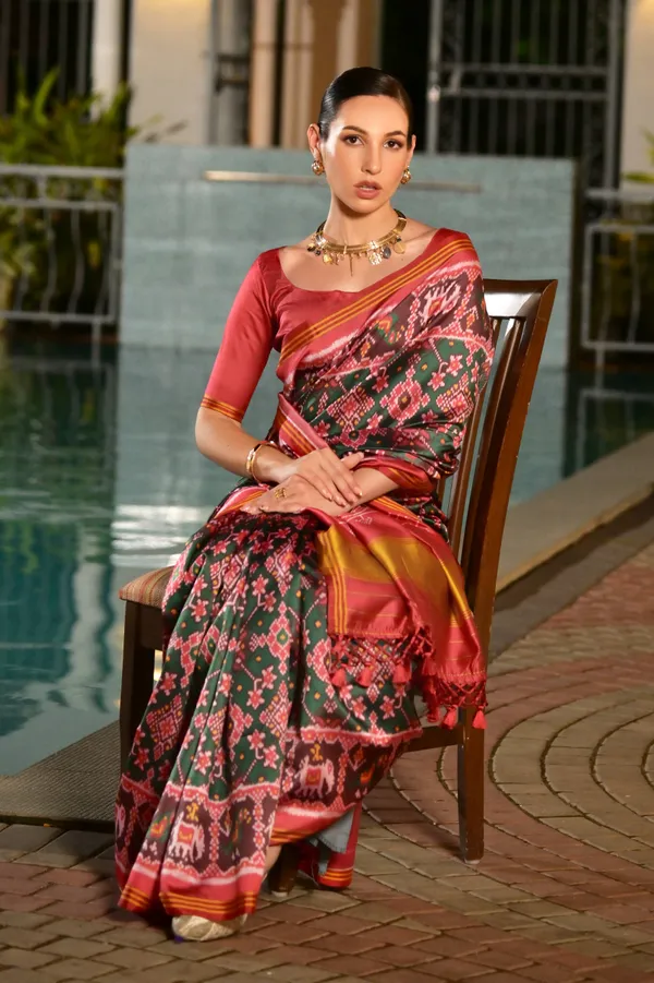 Golden_Lagdi_Patta_Pallu_and_Border_with_Rajkoti_Ikkat_Patola_Print_Saree_with_Blouse