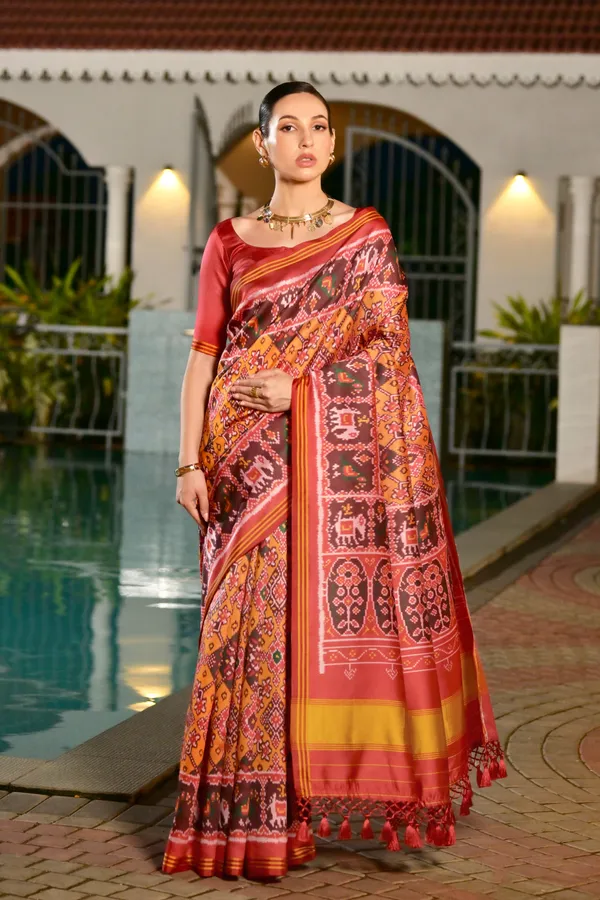 Golden_Lagdi_Patta_Pallu_and_Border_with_Rajkoti_Ikkat_Patola_Print_Saree_with_Blouse