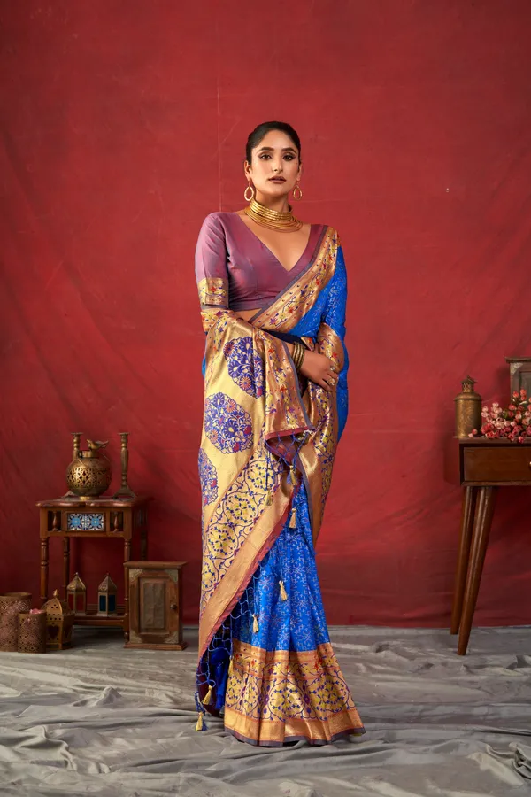 Royal_Blue_Paithani_Silk_Saree_With_Blouse_Piece_For_Women