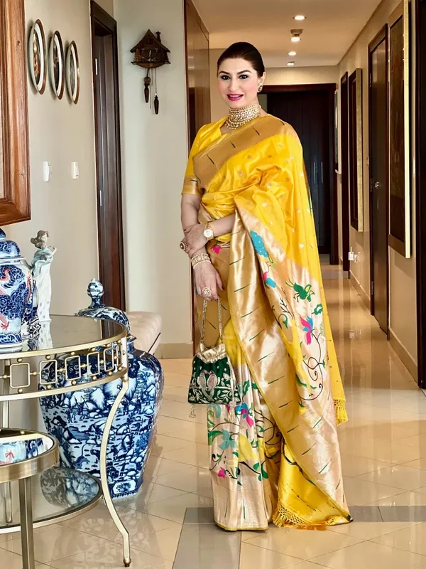 Yellow_Paithani_Silk_Saree_With_Blouse_Piece_For_Women