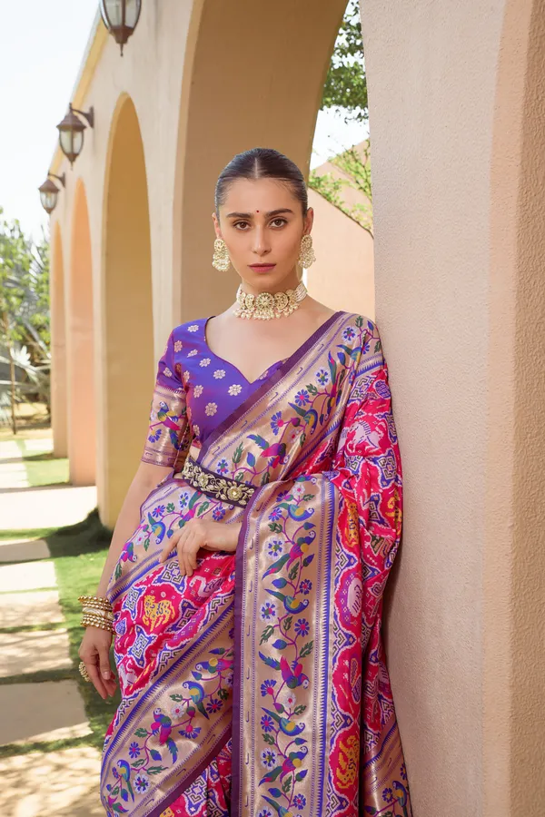 Hot_Pink_Paithani_Silk_Saree_With_Blouse_Piece_For_Women