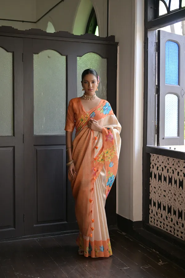 Orange_Banarasi_Silk_Saree_With_Blouse_Piece_For_Women