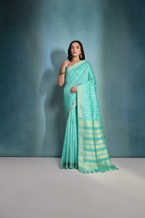 Sea_Green_Raw_Silk_Saree_With_Blouse_Piece_For_Women