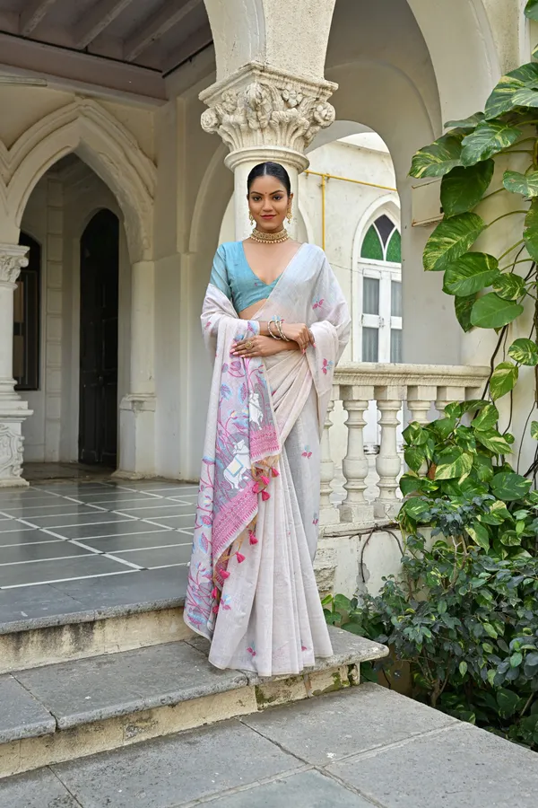 White_Muga_Cotton_Woven_Saree