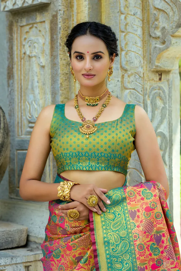 Rama_Green_Banarasi_Silk_Saree_With_Blouse_Piece_For_Women