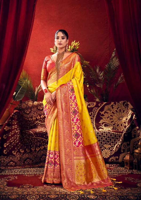 Yellow_Paithani_Silk_Saree_With_Blouse_Piece_For_Women