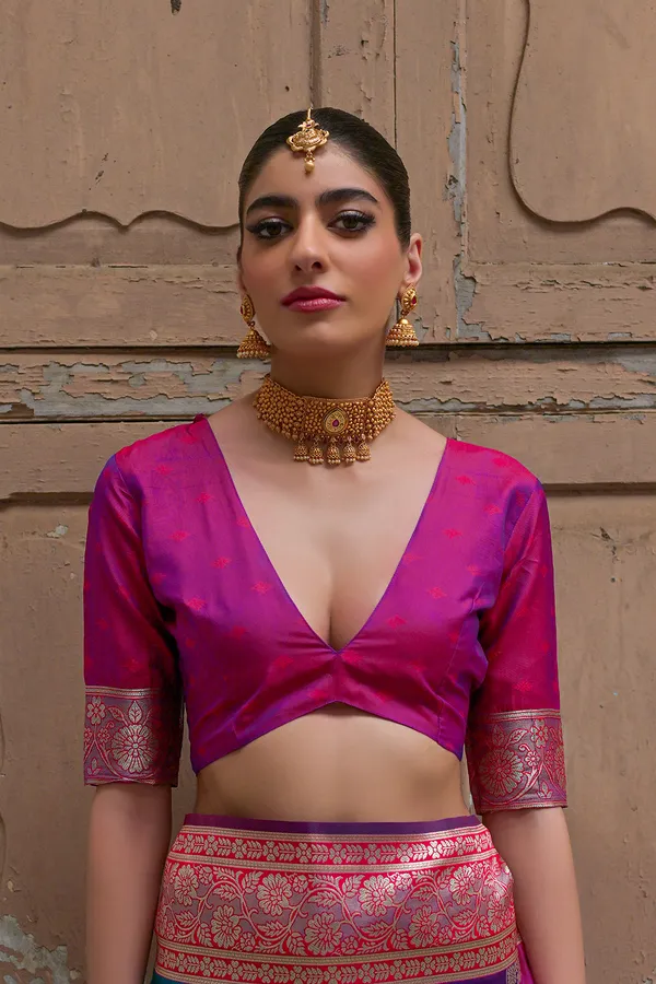 Magenta_Pink_Zari_Woven_Banarasi_Silk_Saree