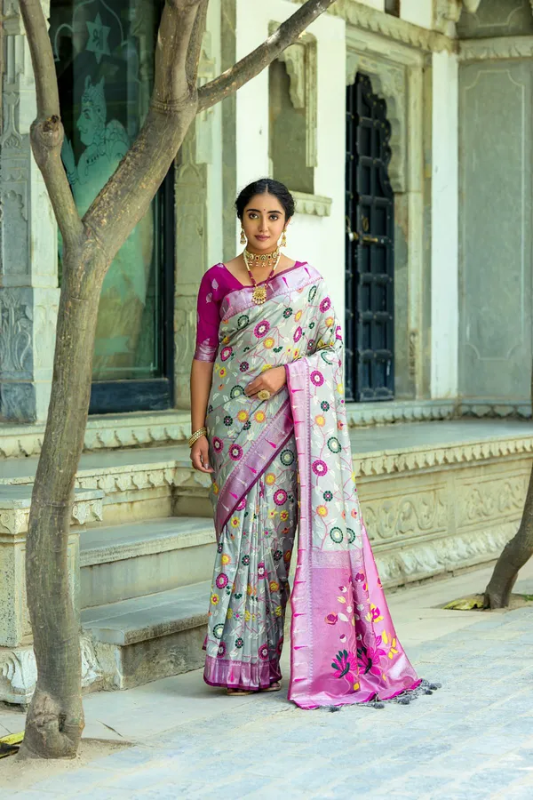 Grey_Paithani_Silk_Saree_With_Blouse_Piece_For_Women