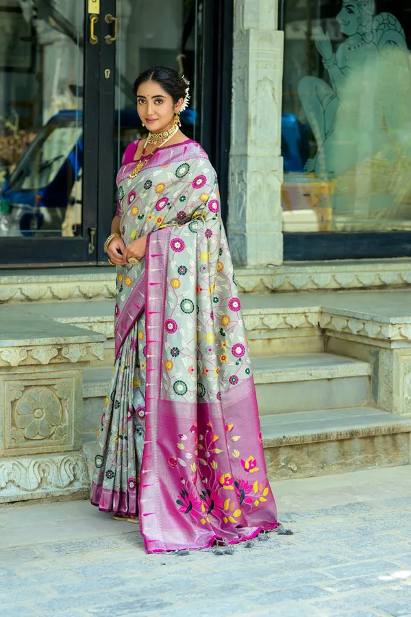 Grey_Paithani_Silk_Saree_With_Blouse_Piece_For_Women